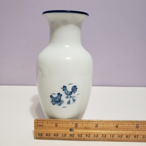 Vase White Blue Chickens  Farmhouse Country Home Decor  6" - Picture 6 of 6